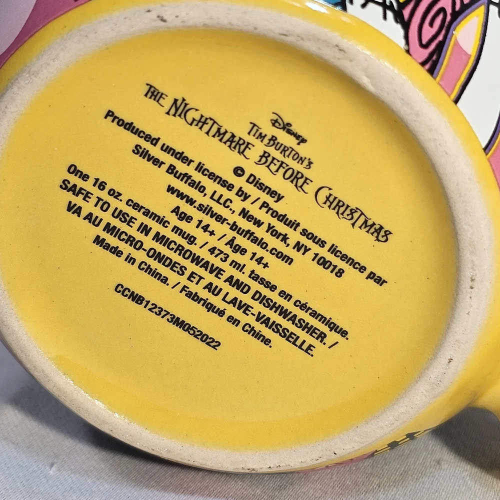 The Nightmare Before Christmas‎ Jack & Sally Large Yellow 16 oz. Ceramic Mug